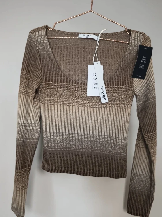 b569dfb24cb99b249459e1323d63.jpg